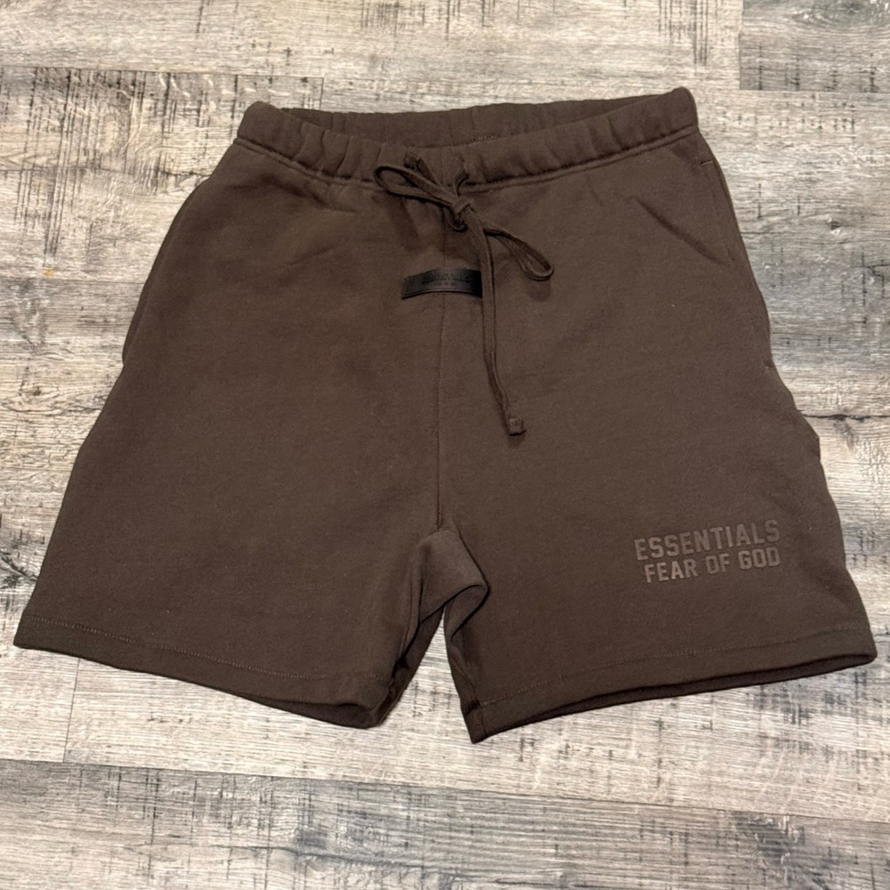 Fear of God Essentials Off-Black Shorts XS